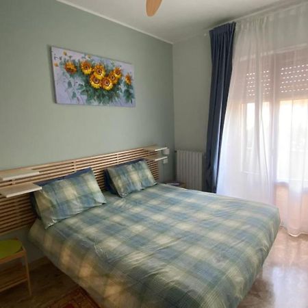 Il Girasole Bed & Breakfast Basciano Bagian luar foto