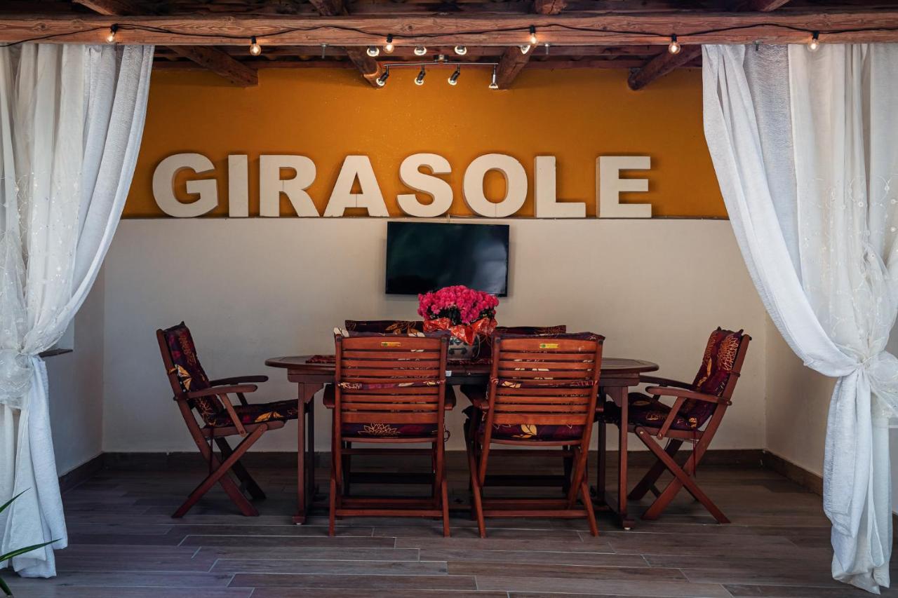 Il Girasole Bed & Breakfast Basciano Bagian luar foto