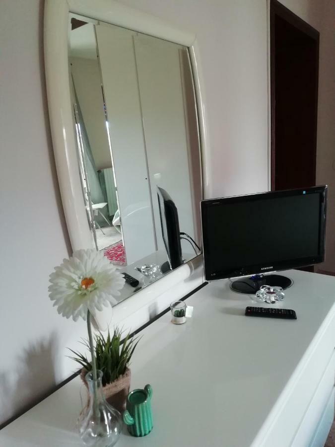 Il Girasole Bed & Breakfast Basciano Bagian luar foto